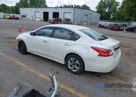 2013 Nissan Altima 2.5 S from USA, damaged, VIN 1N4AL3AP4DC230952